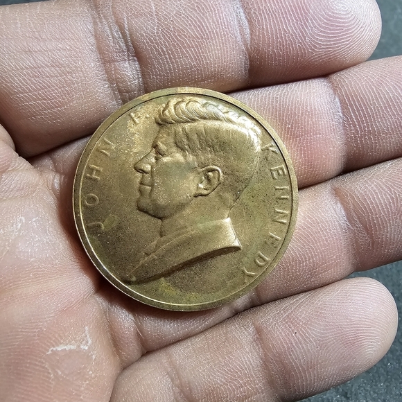 John F Kennedy JFK 1961 Inauguration Token Medal Commemorative Coin US President - Picture 1 of 7